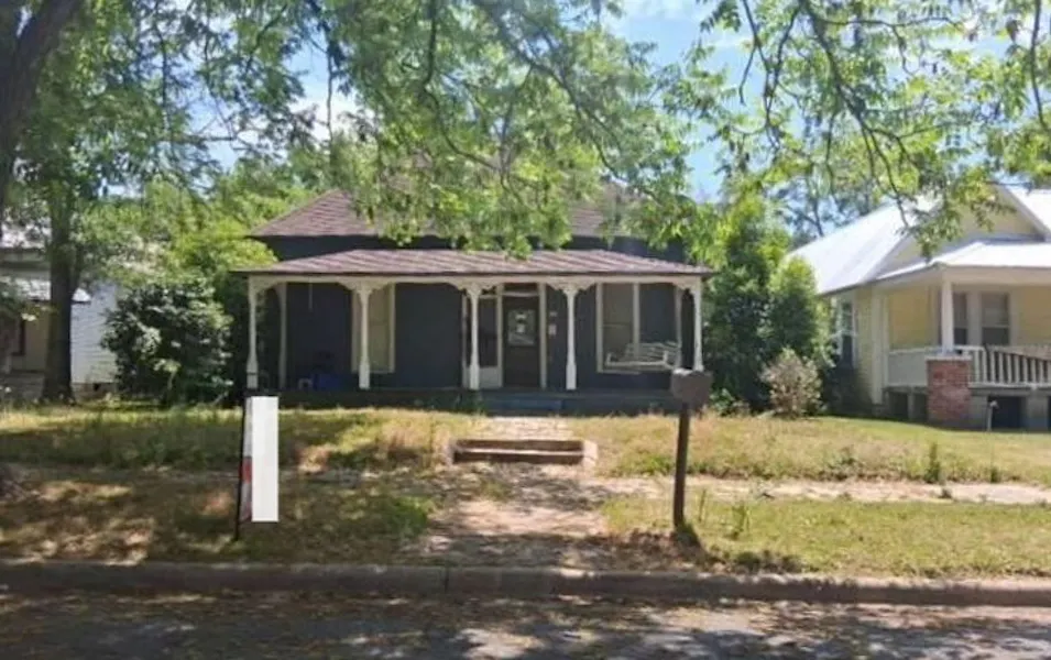 512 W Pine St Fitzgerald, GA 31750, Ben Hill County
