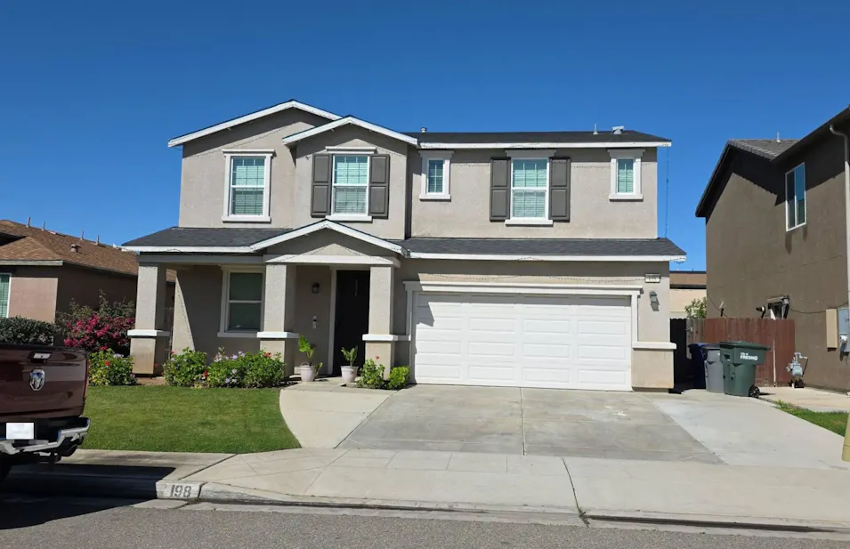 198 S Kona Ave Fresno, CA 93727, Fresno County