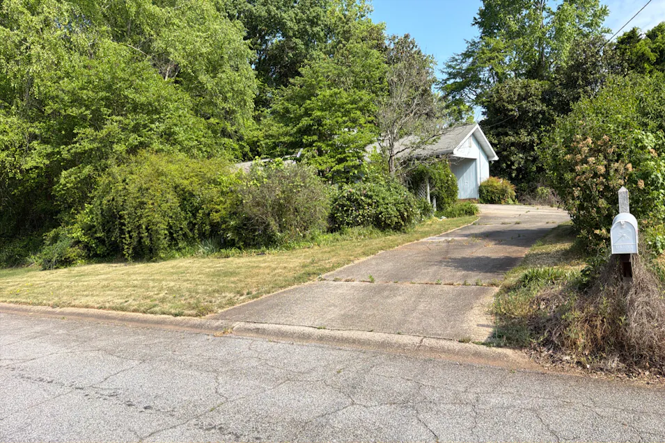 6339 S Summers Cir Douglasville, GA 30135, Douglas County