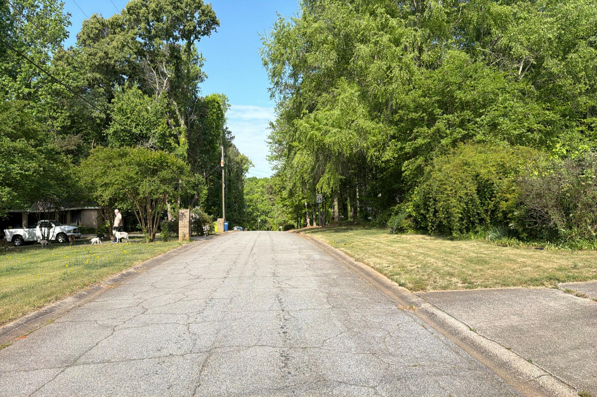 Summers Cir, Douglasville, GA 30135