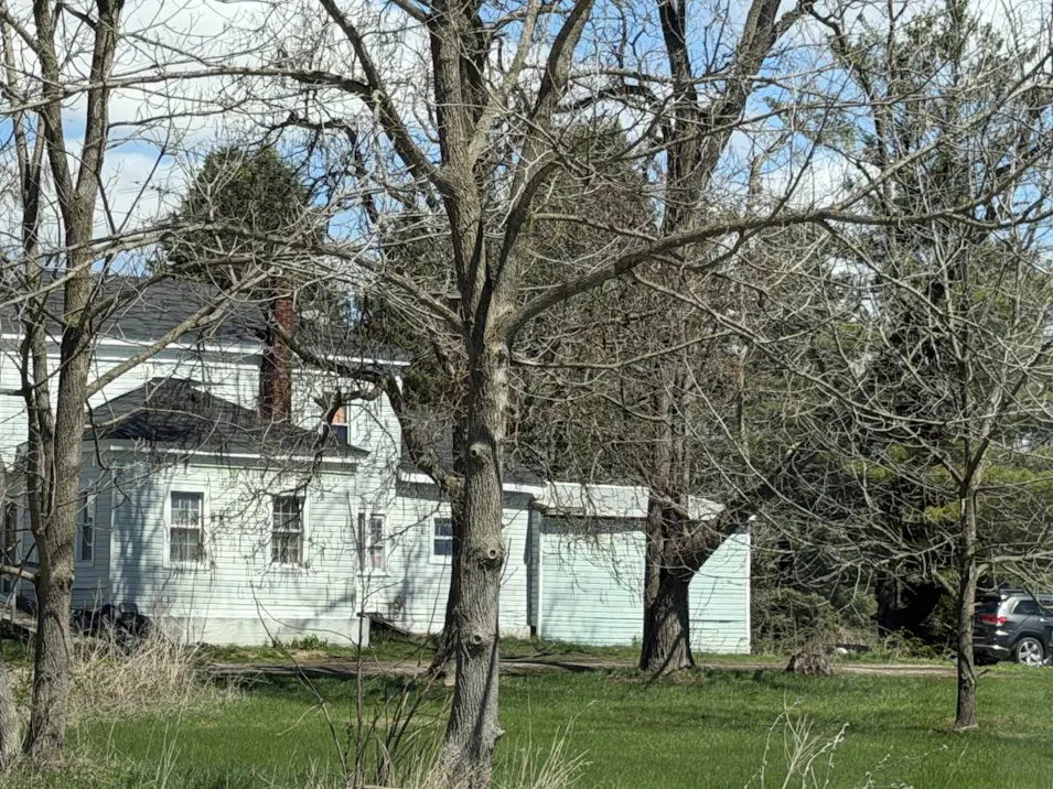894 Holmes Rd Berlin, MI 48002, St. Clair County