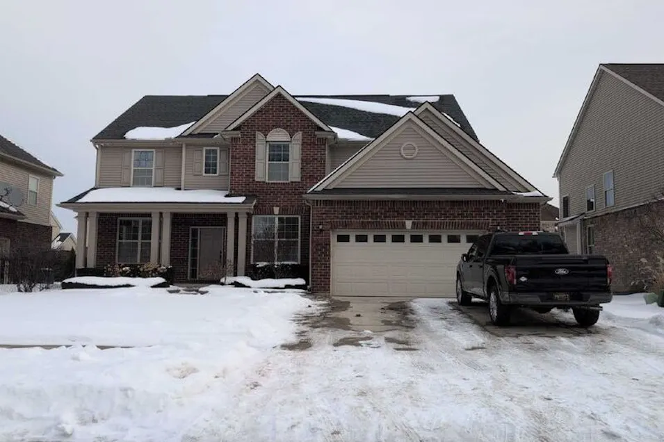 43642 Grouse Dr Clinton Township, MI 48038, Macomb County