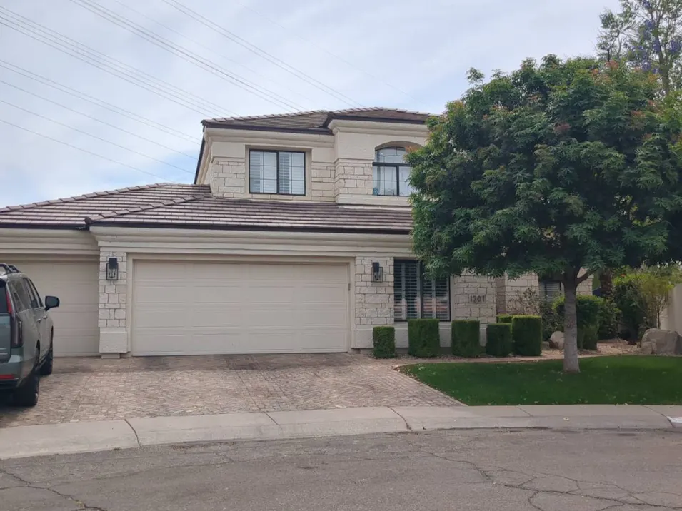 1207 N Crystal Shrs Gilbert, AZ 85234, Maricopa County