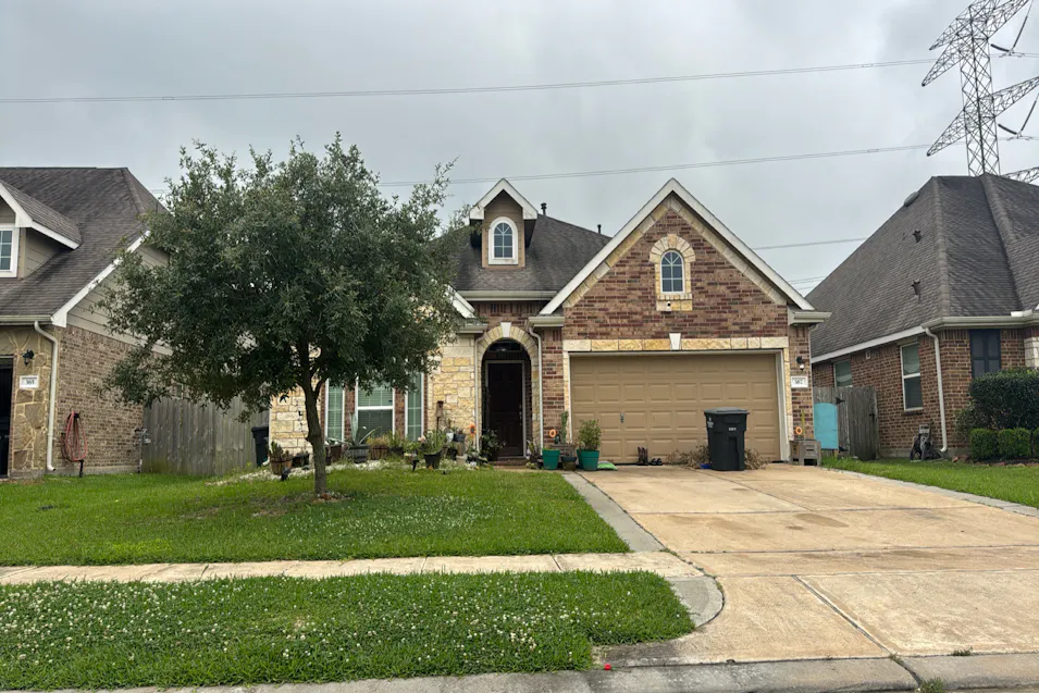 367 Lake Line Drive Alvin, TX 77511, Brazoria County
