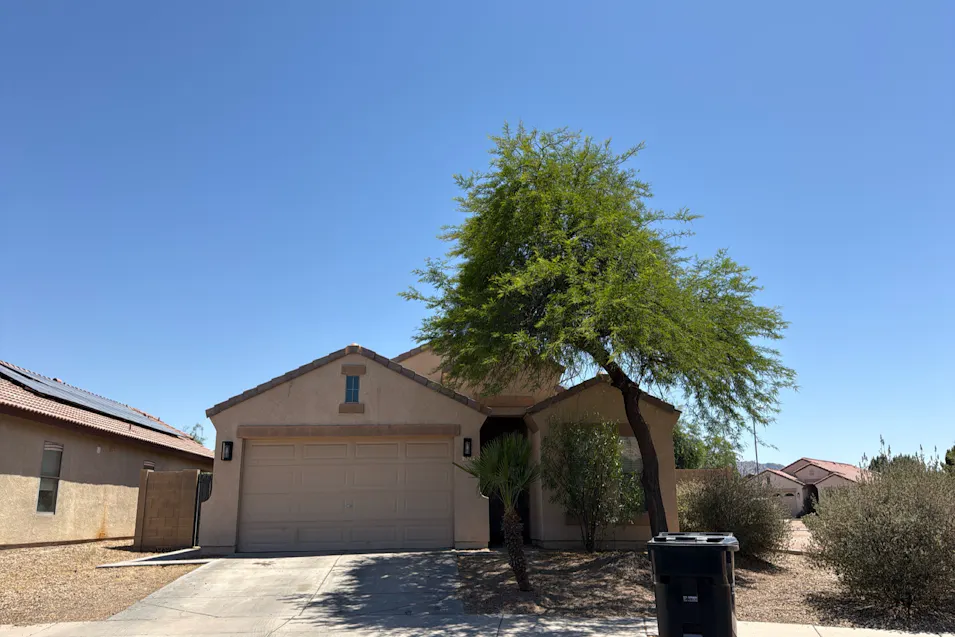 1529 W Lynne Lane Phoenix, AZ 85041, Maricopa County