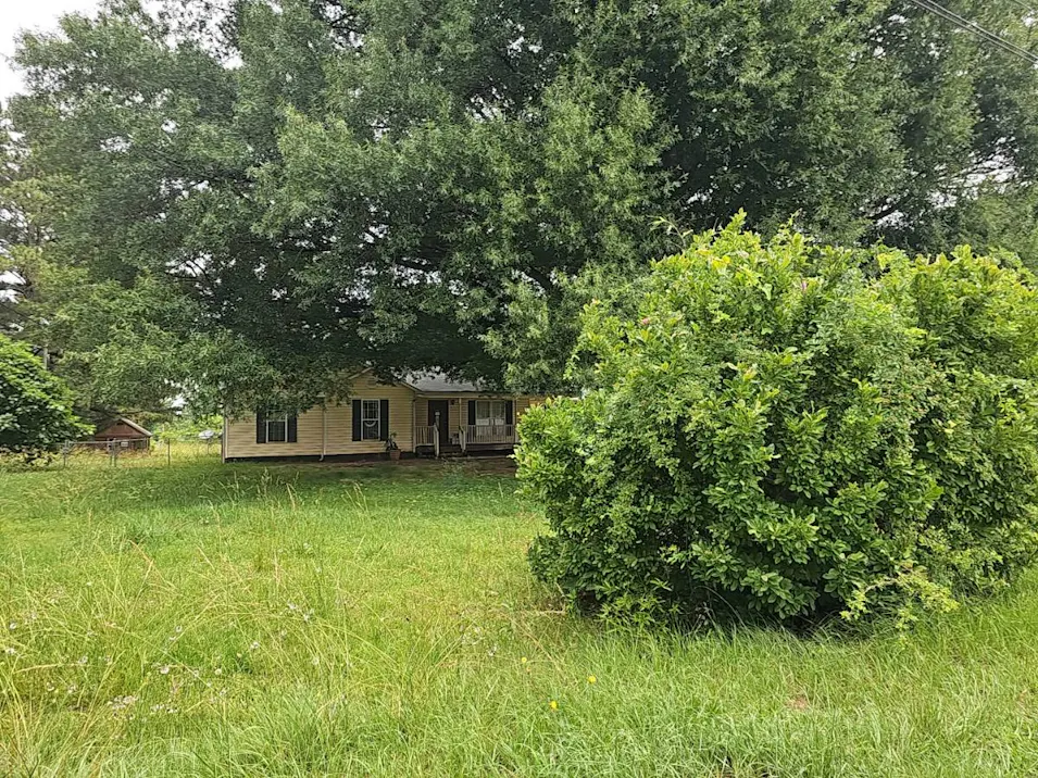 202 Wells Rd Jenkinsburg, GA 30234, Butts County