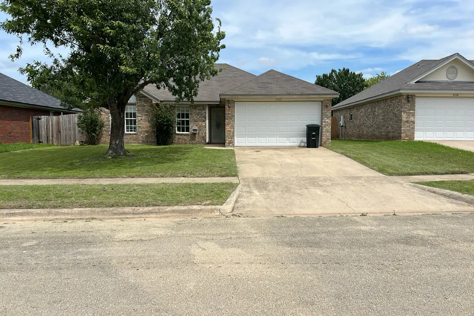 4502 Captain Drive Killeen, TX 76549, Bell County