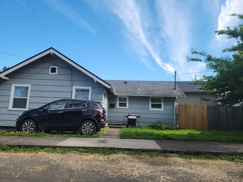 202 Donation St. Kelso, WA 98626, Cowlitz County