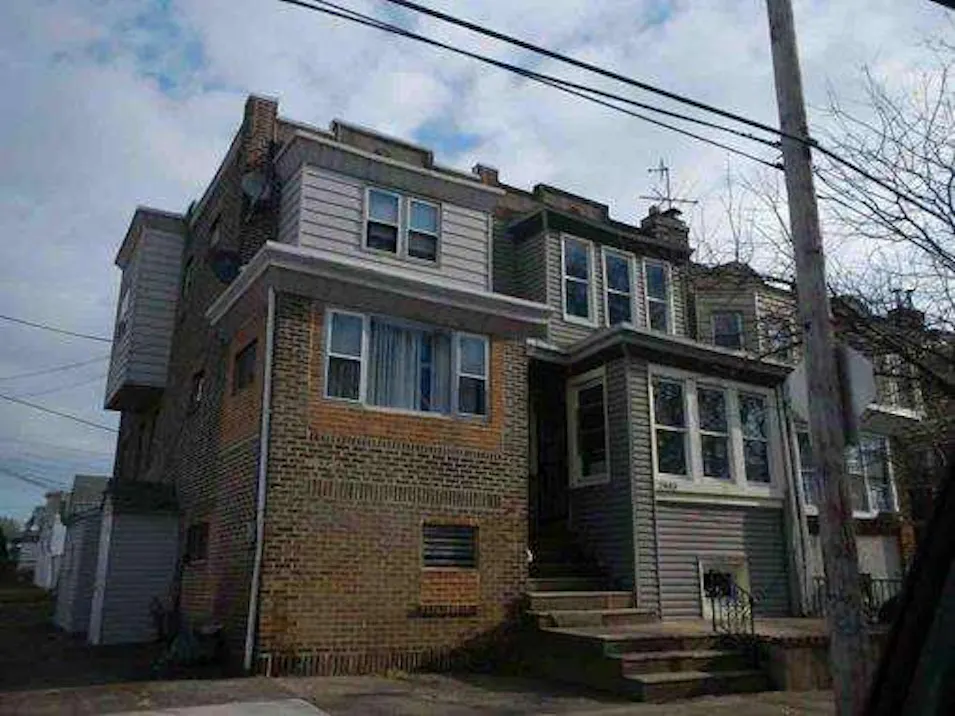 2401s 72nd St Philadelphia, PA 19142, Philadelphia City County