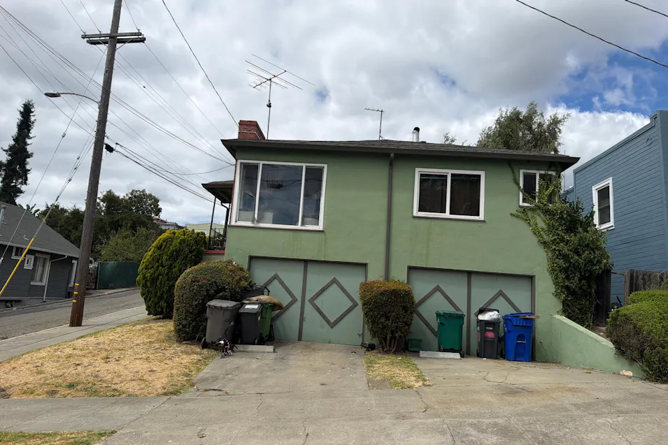 4850 -4854 Gordon Street Oakland, CA 94601, Alameda County