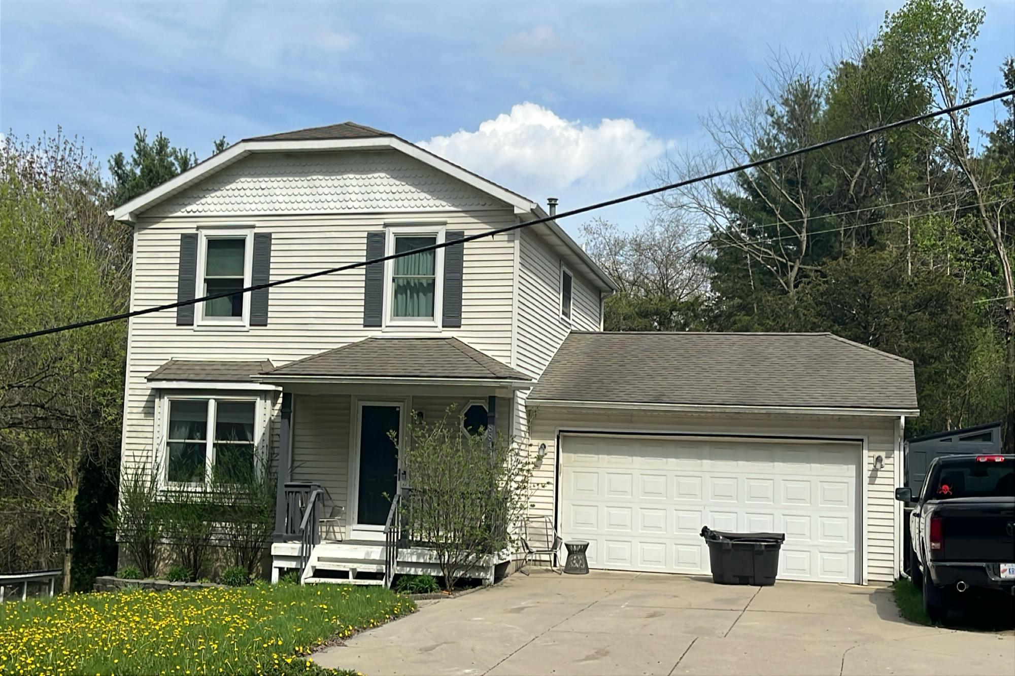 Hamburg Rd, Brighton, MI 48116