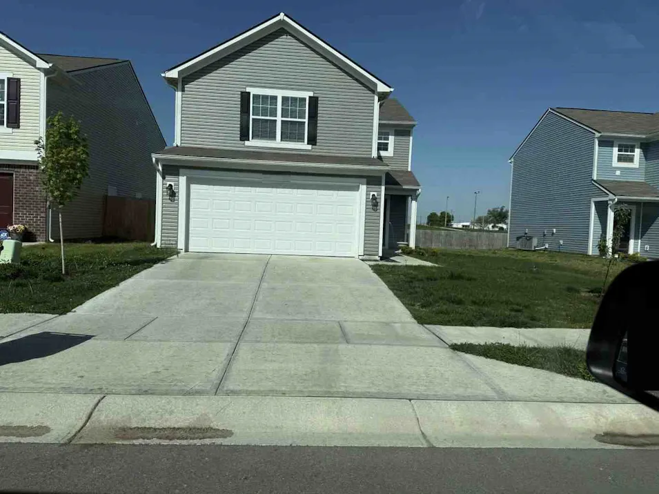 2904 Strauss Ln Indianapolis, IN 46239, Marion County