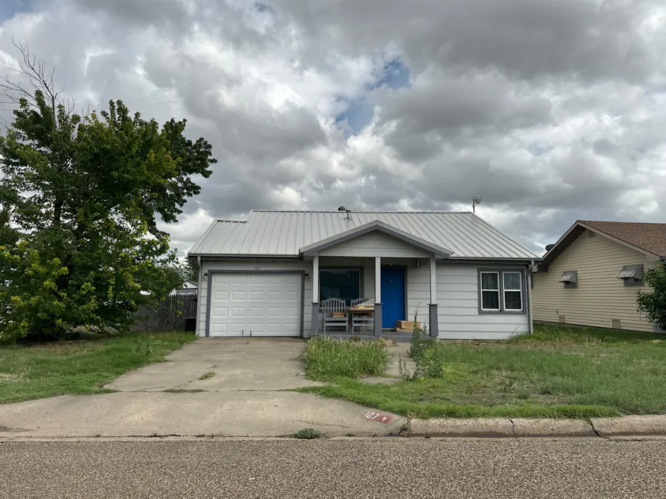 107 Cottonwood St Borger, TX 79007, Hutchinson County