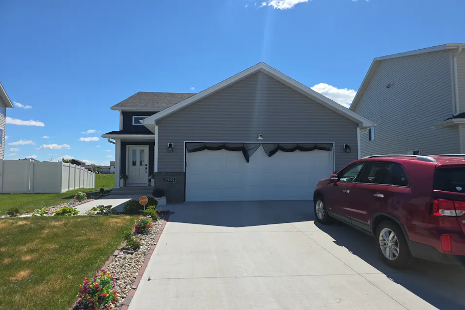 2561 Fulton Loop S Fargo, ND 58104, Cass County