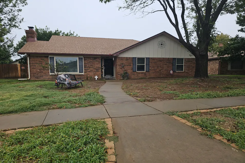 8001 Hoving Pl Amarillo, TX 79121, Randall County