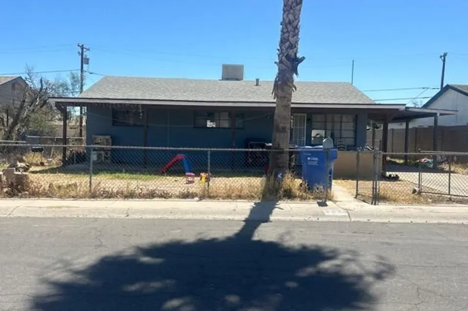 5625 South 19th Place Phoenix, AZ 85040, Maricopa County