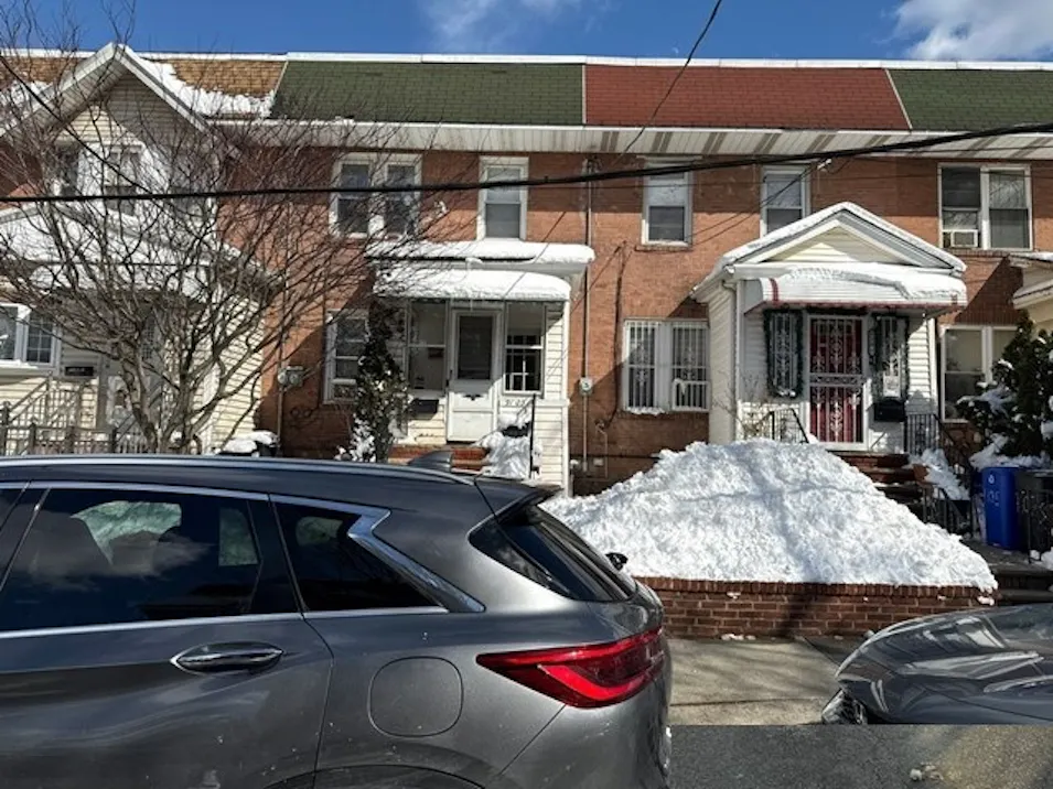 91 -03 95th St Woodhaven, NY 11421, Queens County