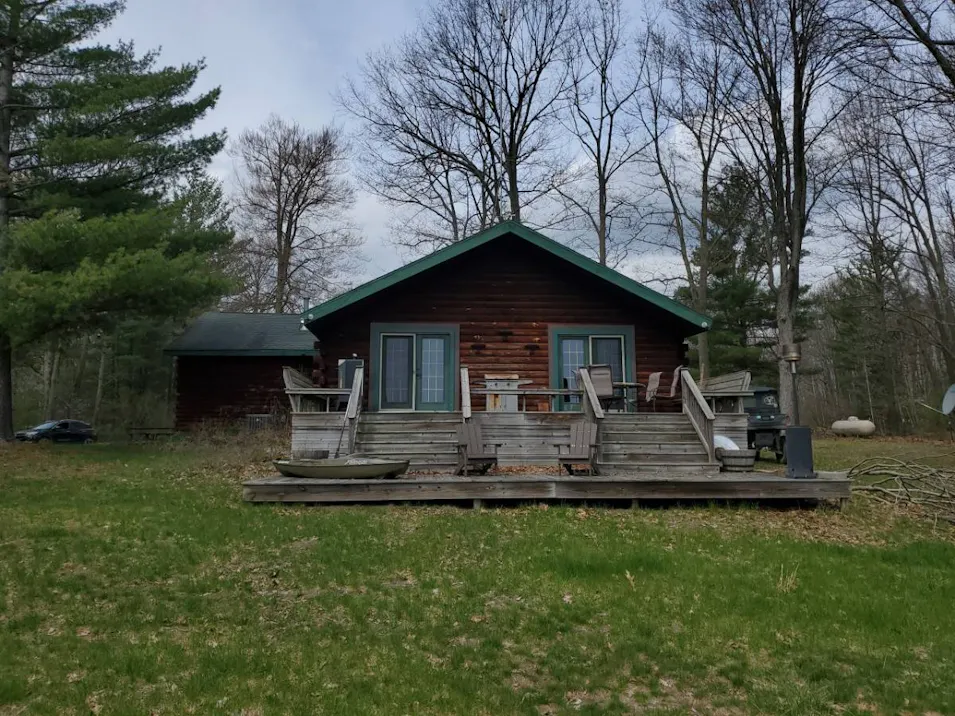 6480 W Lake Shore Dr Remus, MI 49340, Isabella County