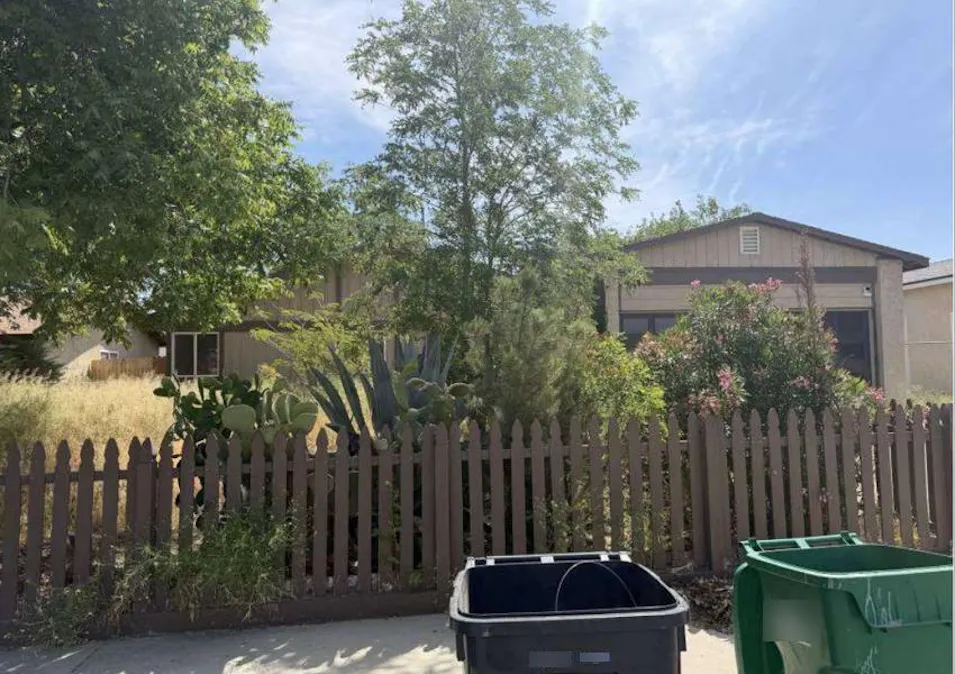 43008 39th St W Lancaster, CA 93536, Los Angeles County