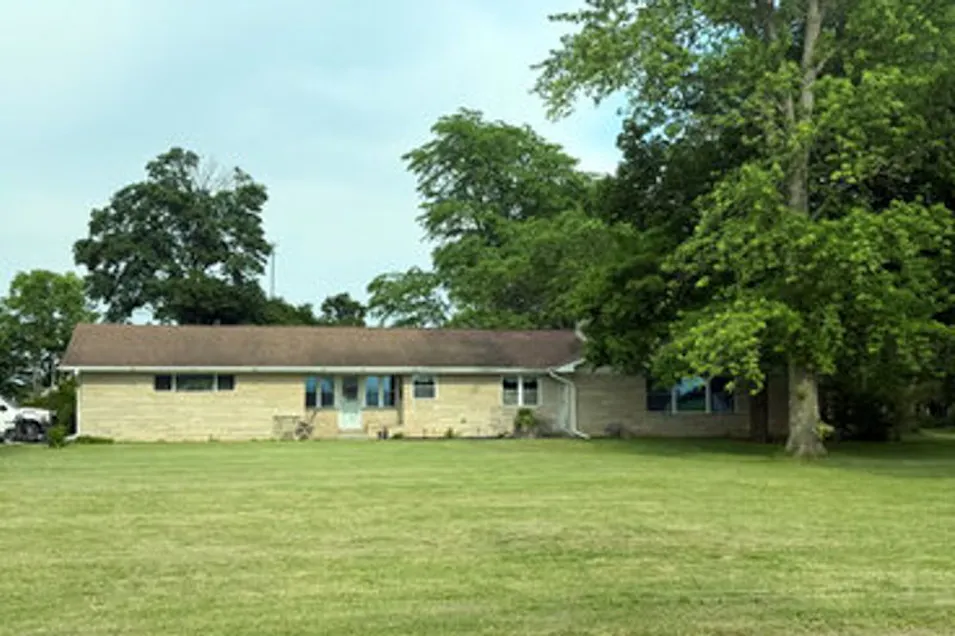 430 8 Mile Rd Union City, MI 49094, Calhoun County