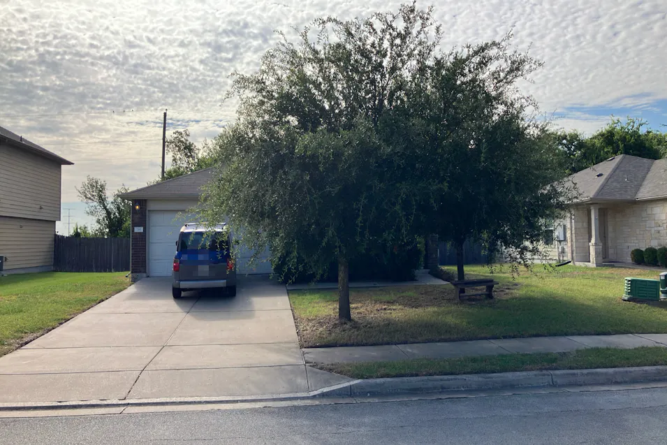 216 Adriana Ln Hutto, TX 78634, Williamson County