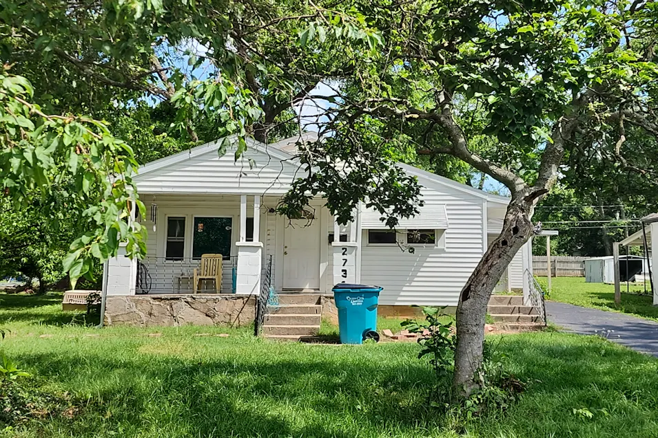 2731 W Walnut St Springfield, MO 65802, Greene County