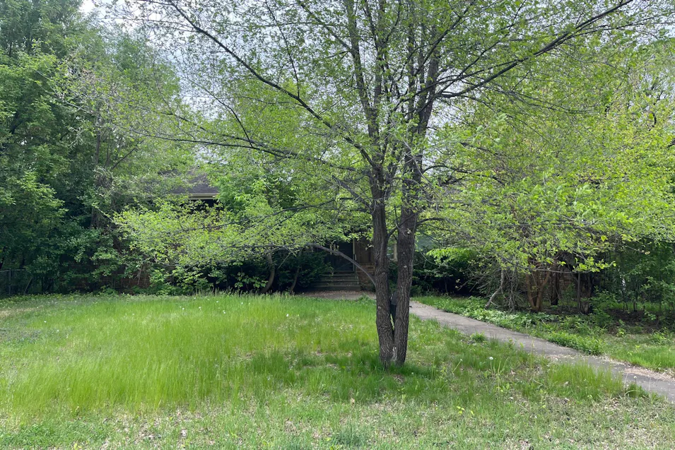 507 Valley High Road Burnsville, MN 55337, Dakota County