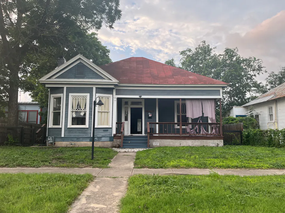 1015 Dawson Street San Antonio, TX 78202, Bexar County