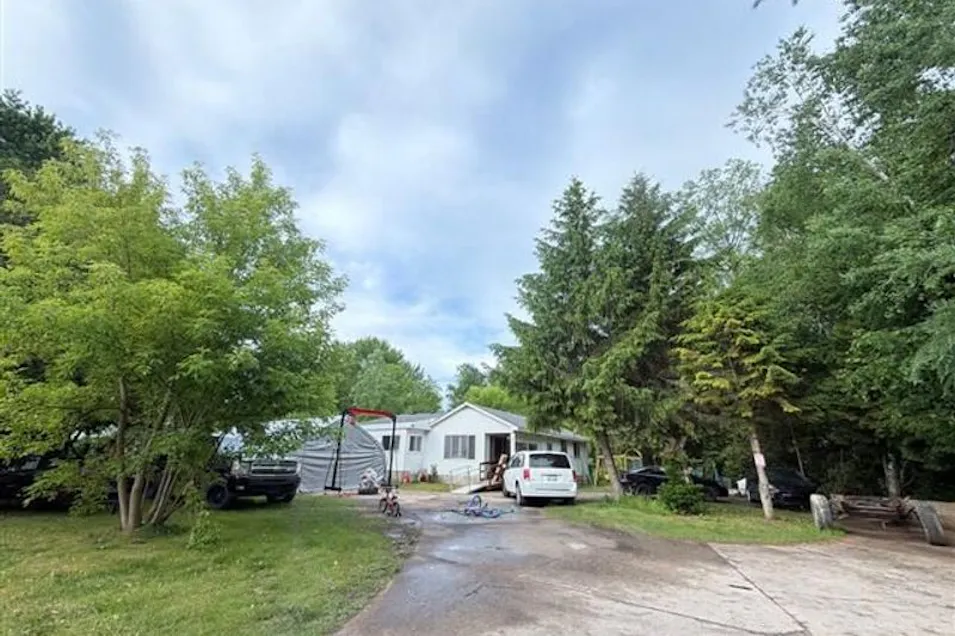 3515 Shreeve Ct Burtchville, MI 48059, Saint Clair County