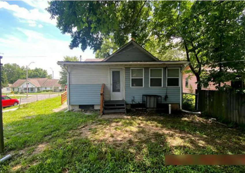 43rd St, Kansas City, MO 64130 #1