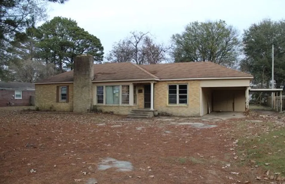 504 NE 3rd St England, AR 72046, Jefferson County