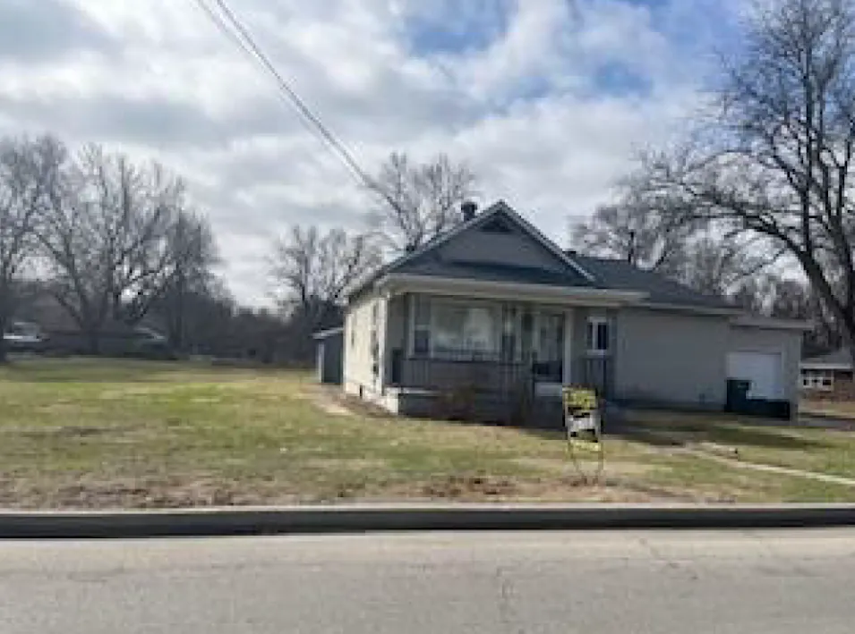 1003 Bazore St Streator, IL 61364, La Salle County