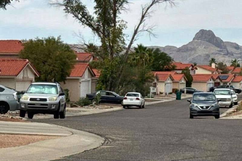 Albatross Dr, Tucson, AZ 85742