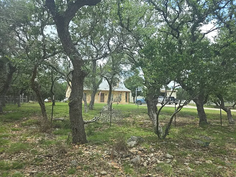 20 Spring Valley Dr Wimberley, TX 78676, Hays County