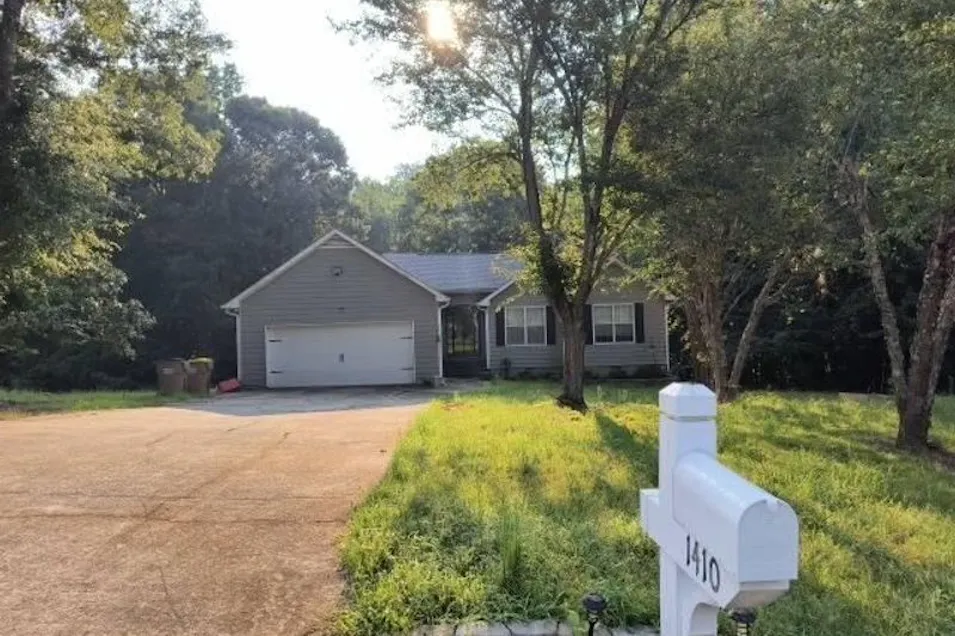 1410 Marshview Ct Hoschton, GA 30548, Barrow County
