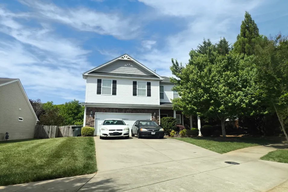 5911 Laurel Creek Court Greensboro, NC 27405, Guilford County