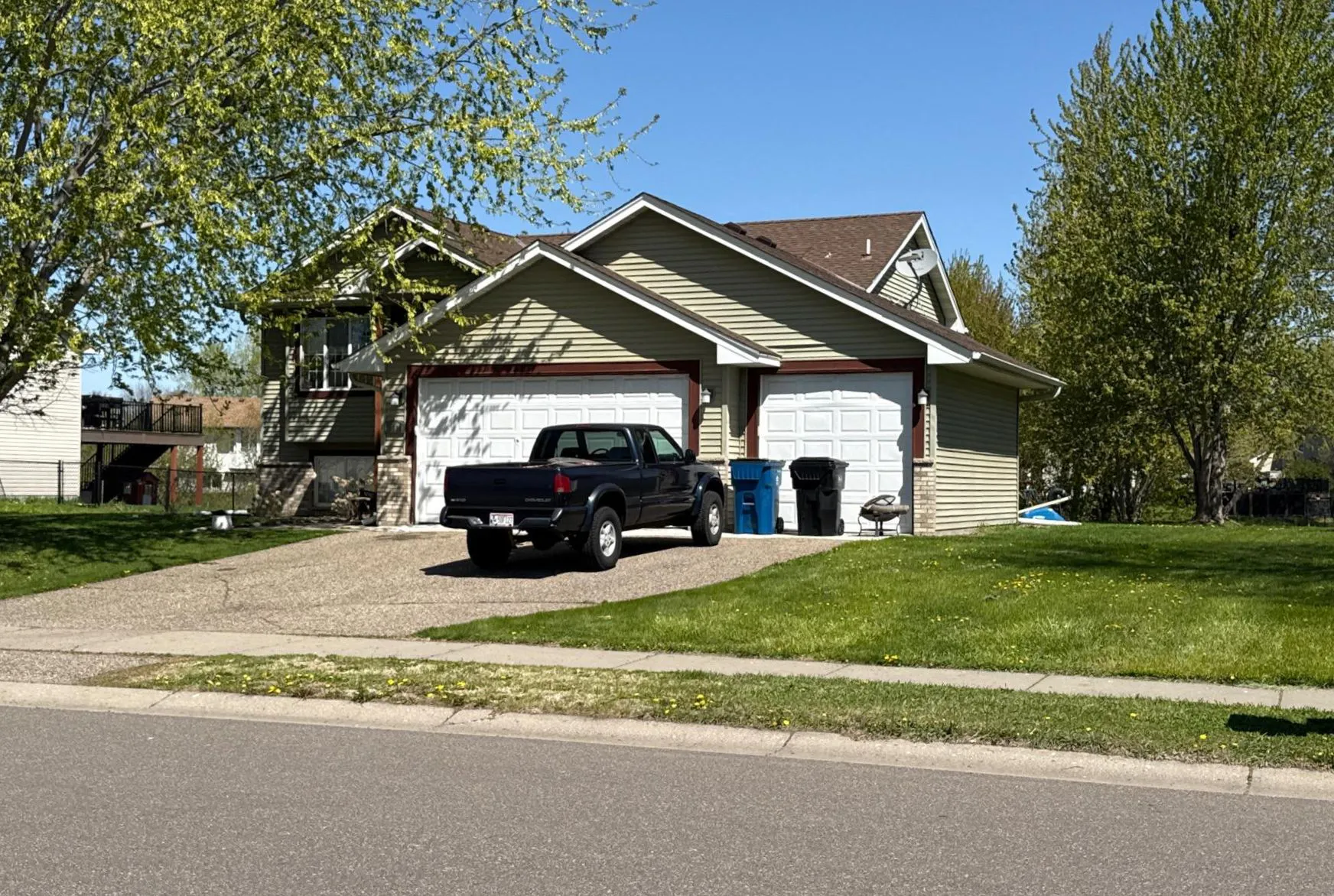 52nd St, Albertville, MN 55301 #1