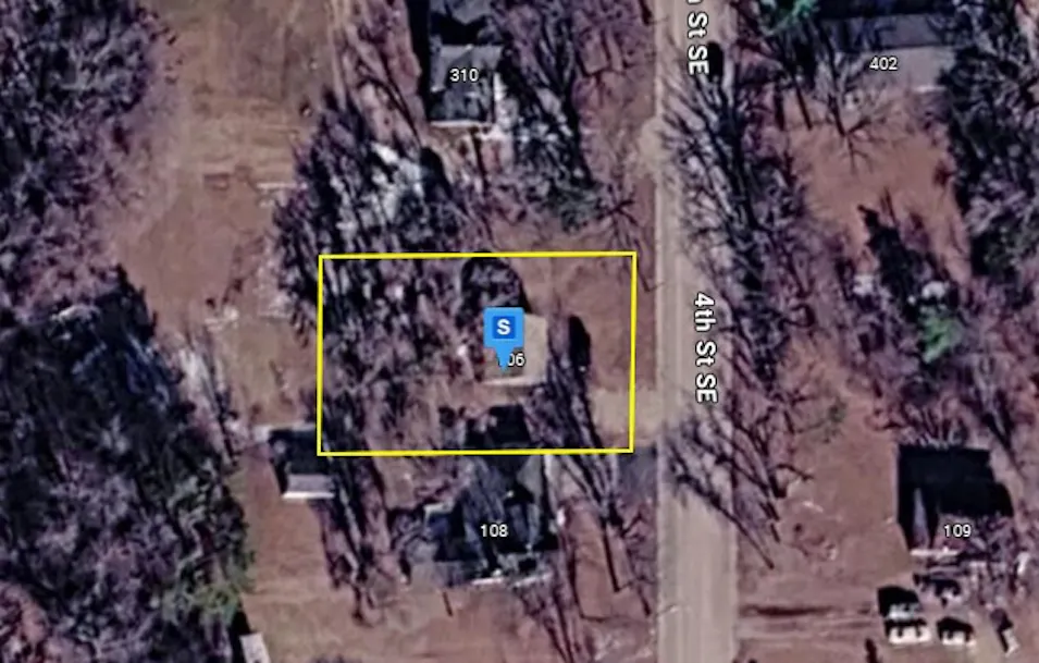 106 4th St SE Frazee, MN 56544, Becker County