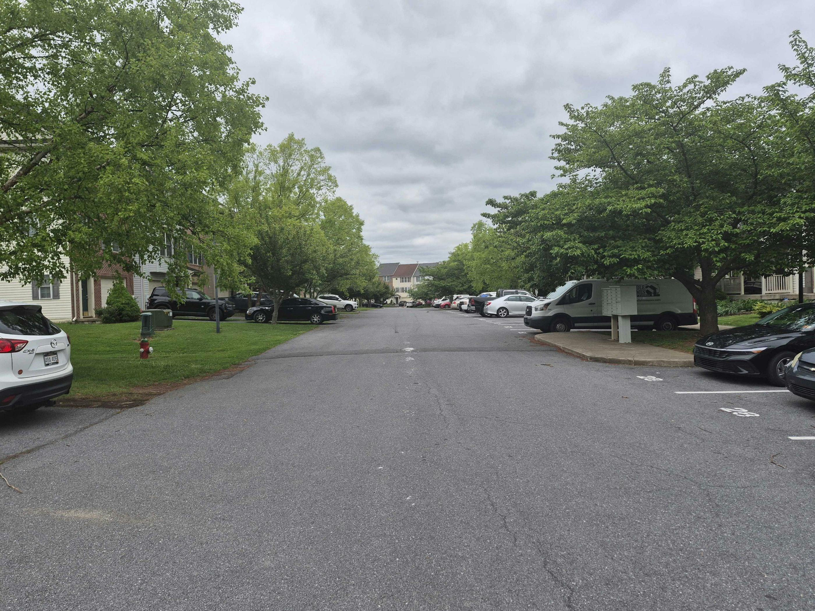 Effie Ln, Martinsburg, WV 25404
