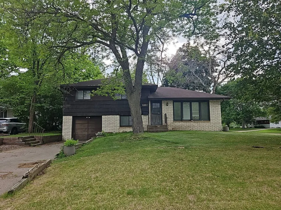 6443 Noble Ave N Brooklyn Center, MN 55429, Hennepin County
