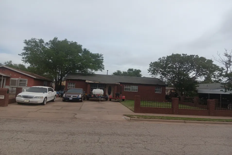 2711 East 2nd Place Lubbock, TX 79403, Lubbock County
