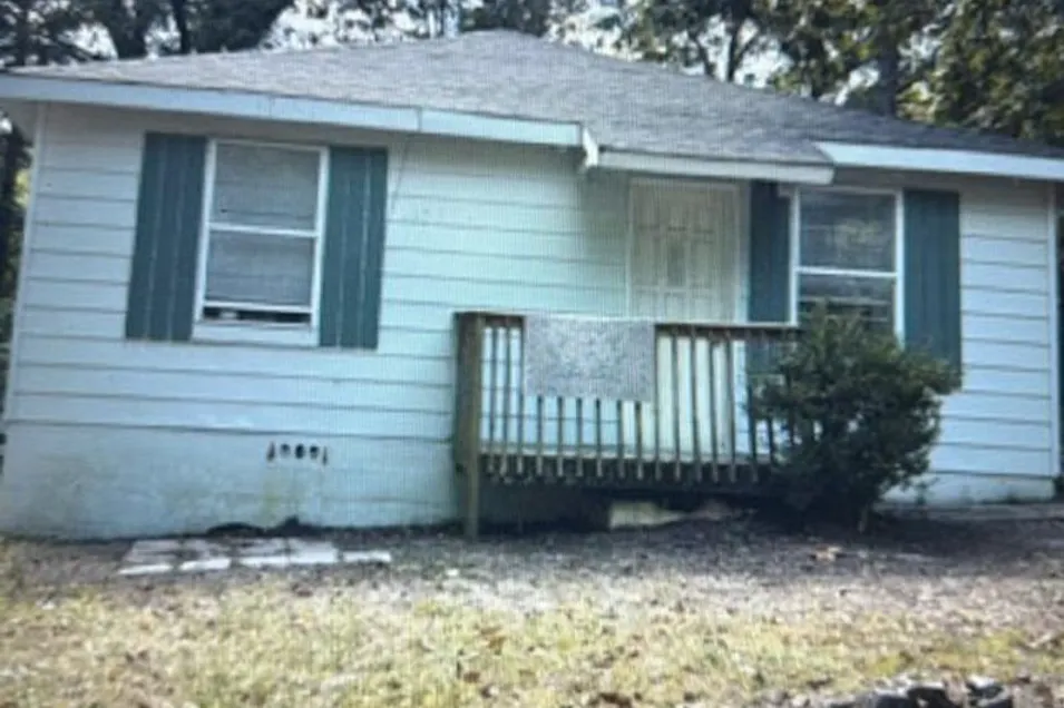 1558 Chattanooga St Leeds, AL 35094, Jefferson County