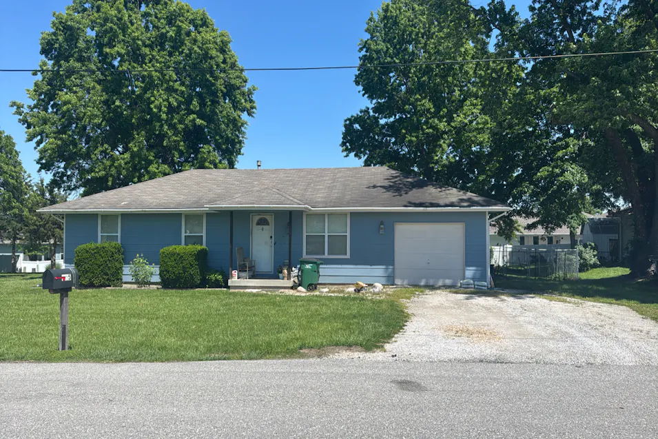 235 Hurley St Peculiar, MO 64078, Cass County