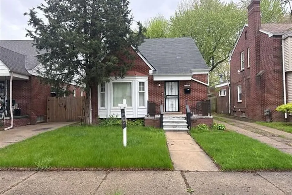 11404 Beaverland Detroit, MI 48239-1388, Wayne County