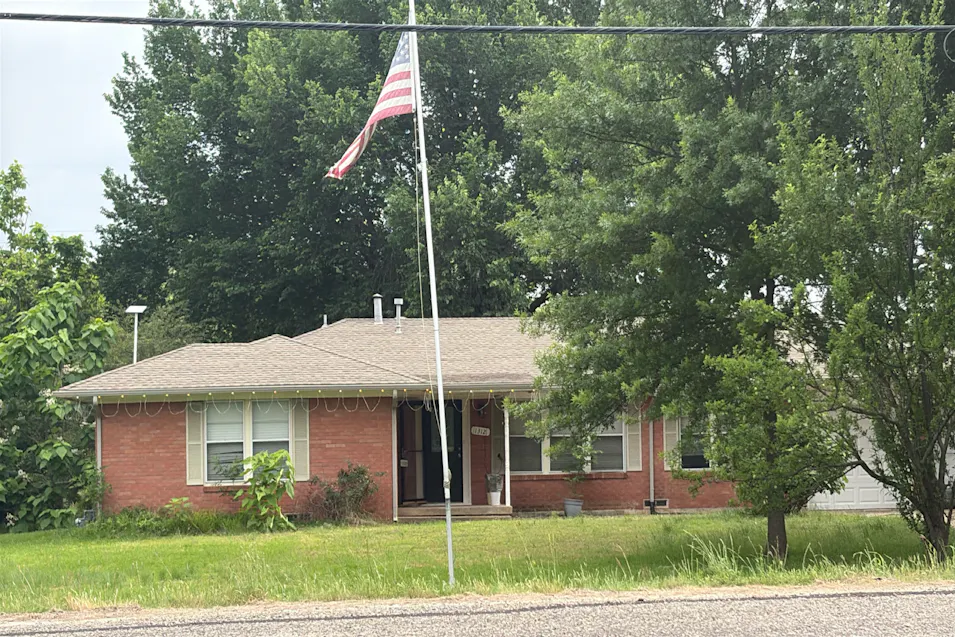 1312 Sherman Dr Whitesboro, TX 76273, Grayson County