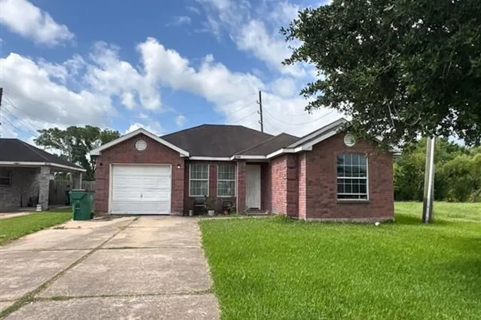 12714 Rio Bravo St Rosharon, TX 77583, Brazoria County