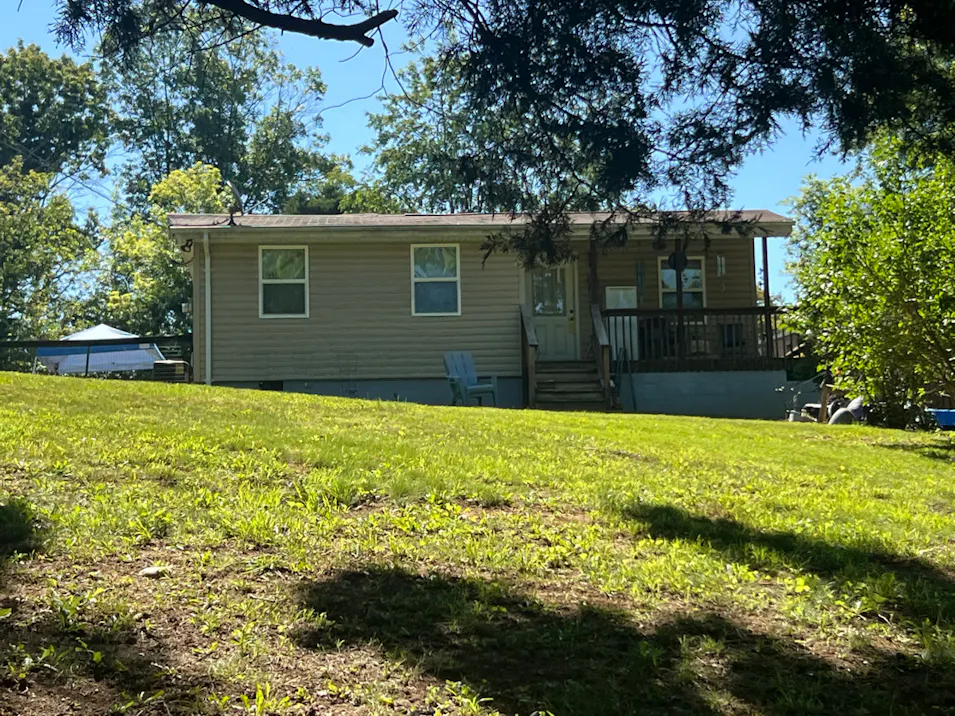 102 Paw Paw Dr Front Royal, VA 22630, Warren County