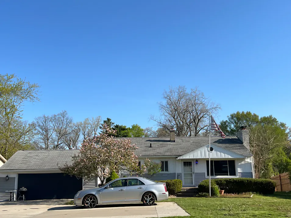 5490 Elizabeth Lake Rd Waterford, MI 48327, Oakland County