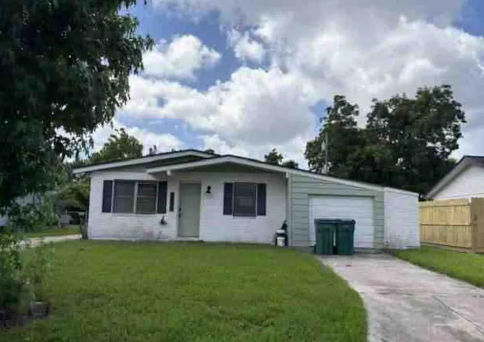 1937 Robin Ave Orange, TX 77632, Orange County