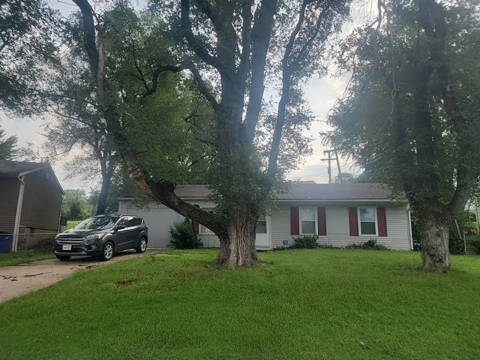 6112 E 151st St Grandview, MO 64030, Jackson County